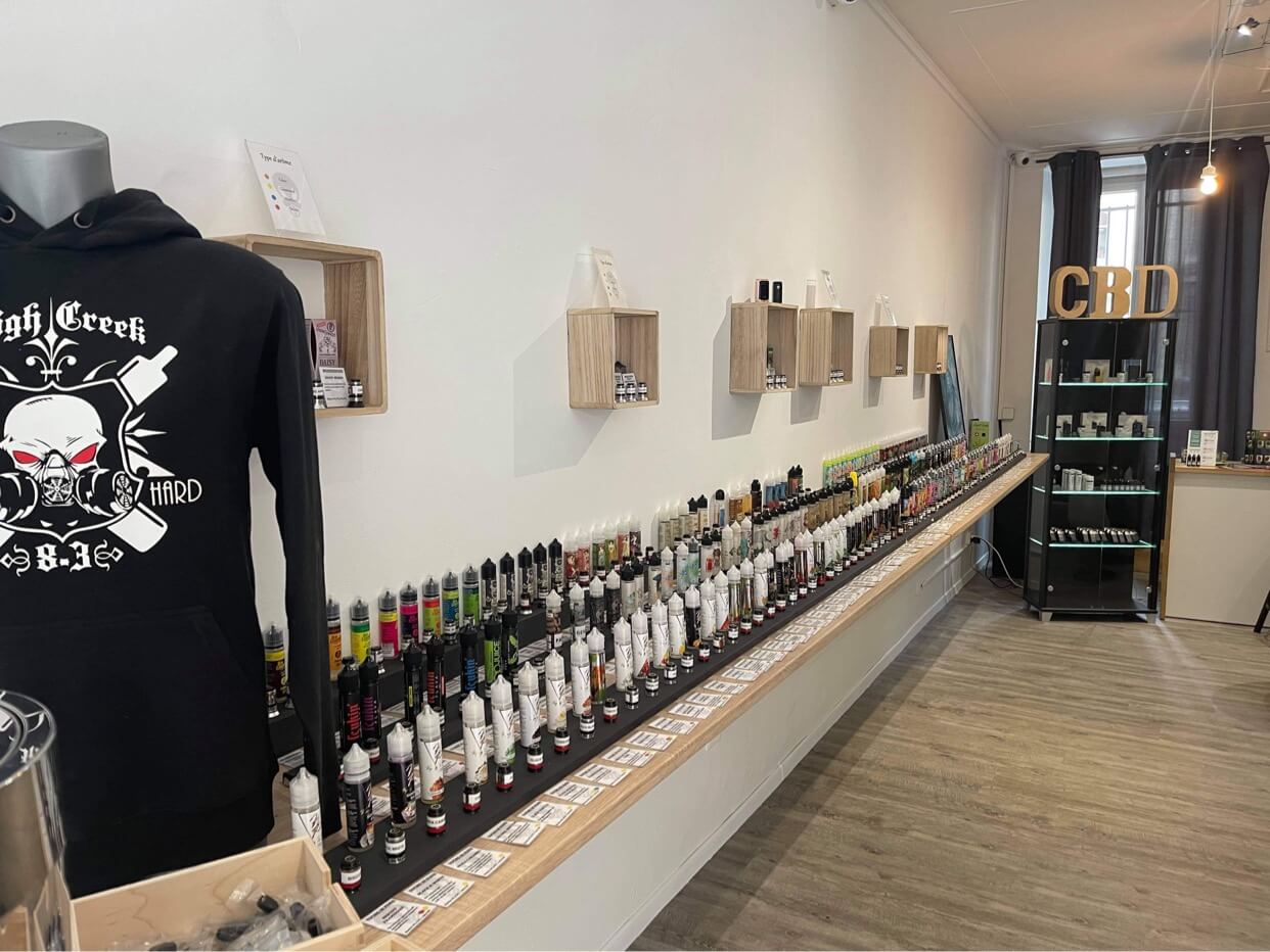 interieur-magasin-vape-la-chaux-de-fonds